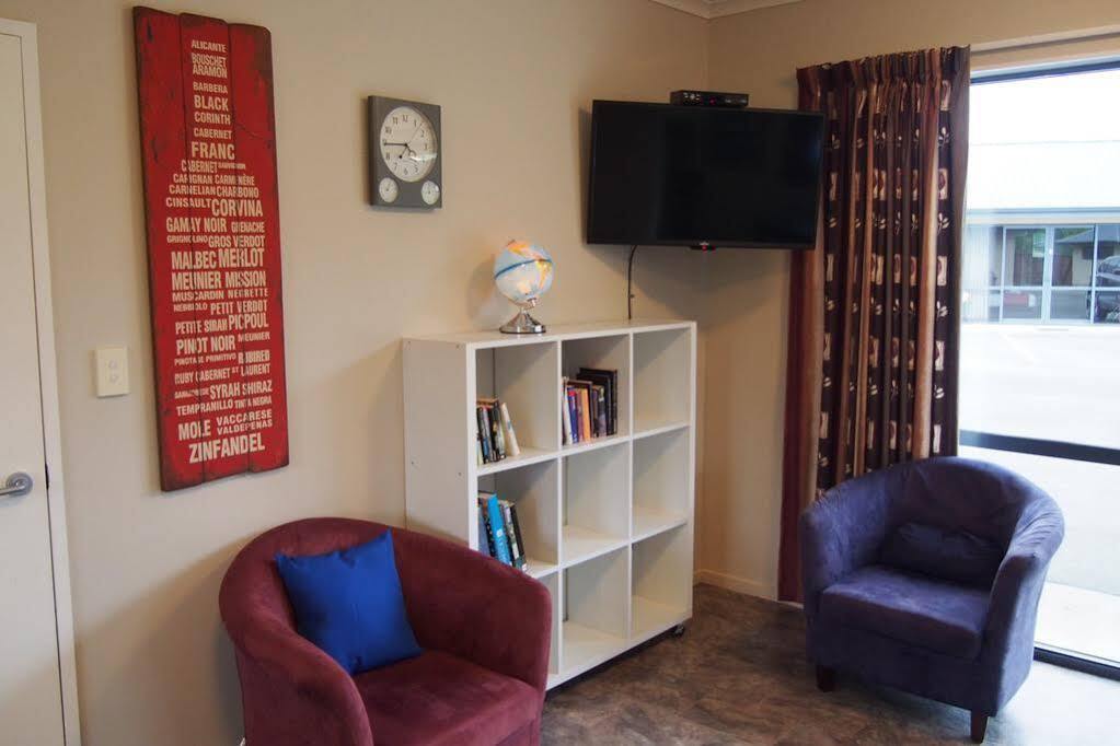 Linkwater Motel And Backpackers المظهر الخارجي الصورة